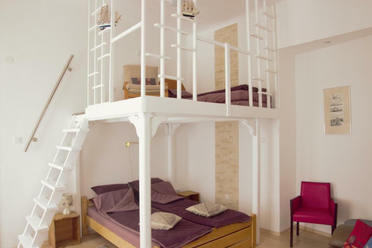 Abc Apartment บูดาเปสต์ ภายนอก รูปภาพ